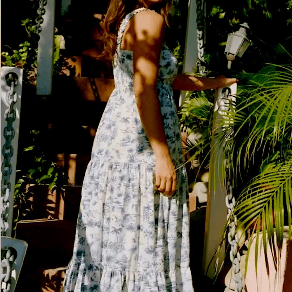 Abercrombie & Fitch Smocked Bodice Easy Maxi Dress in Palm White Blue Pink XS